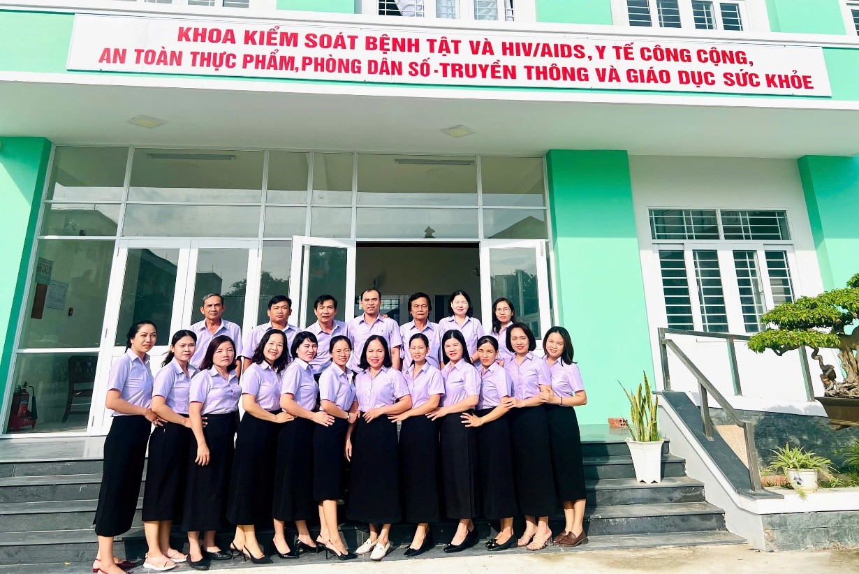 Khoa Kiểm soát bệnh tật và HIV/AIDS
